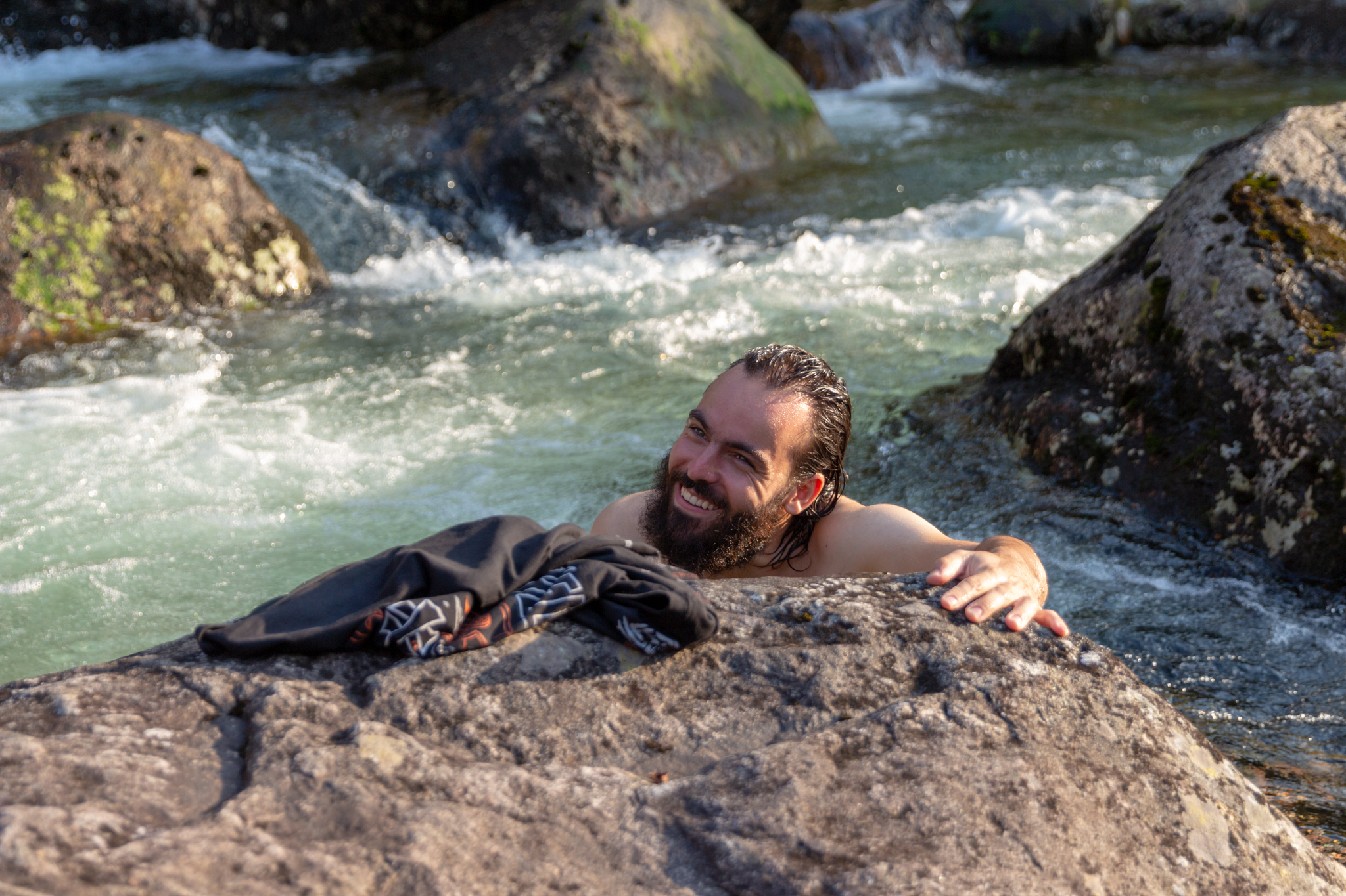 On se frotte partout