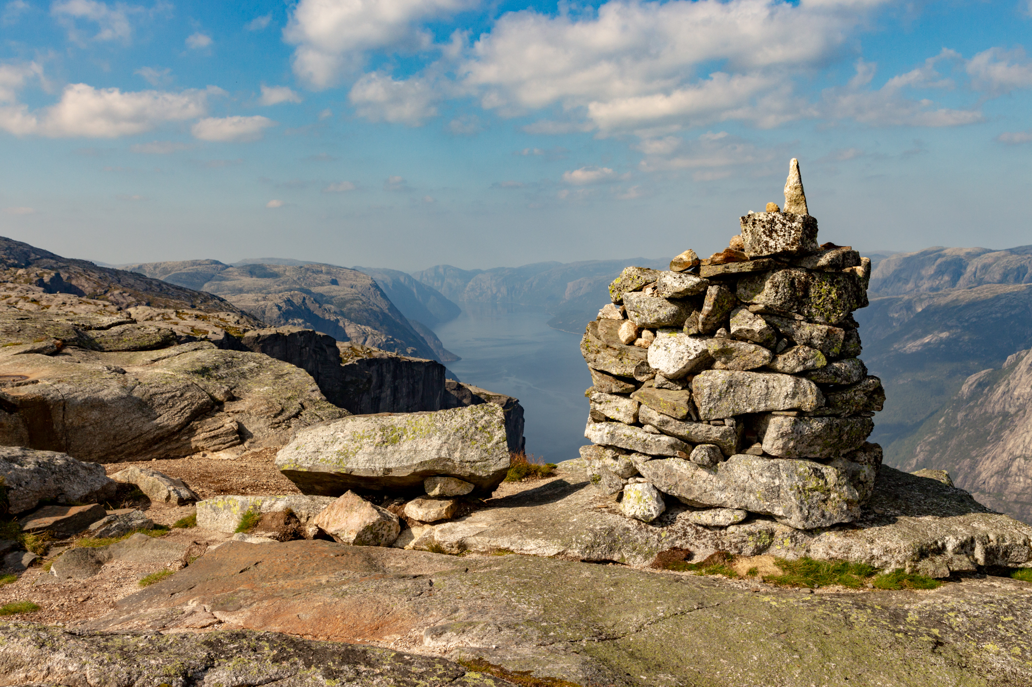 Cairn en haut du fjord